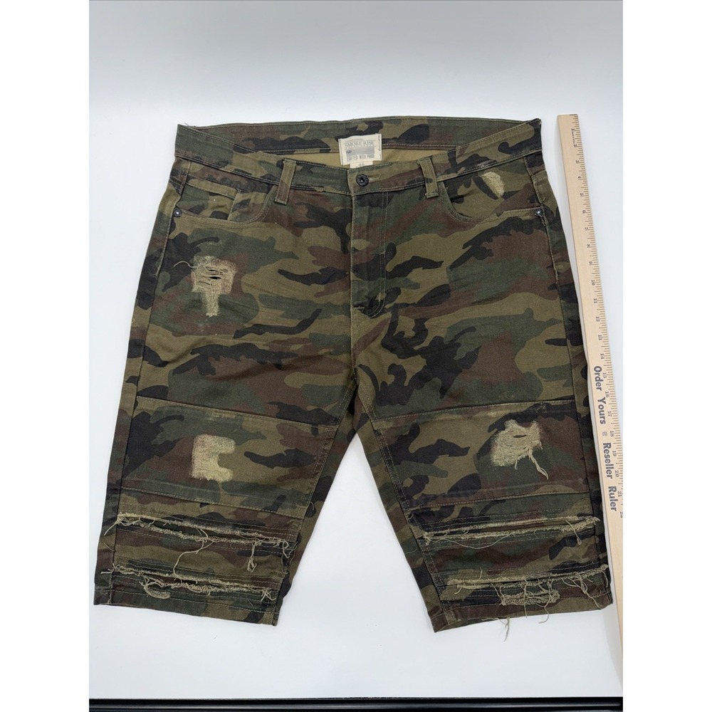 Smoke Rise Mens Distressed Camo Zipper Denim Shorts Size 40 Green Woodland Moto